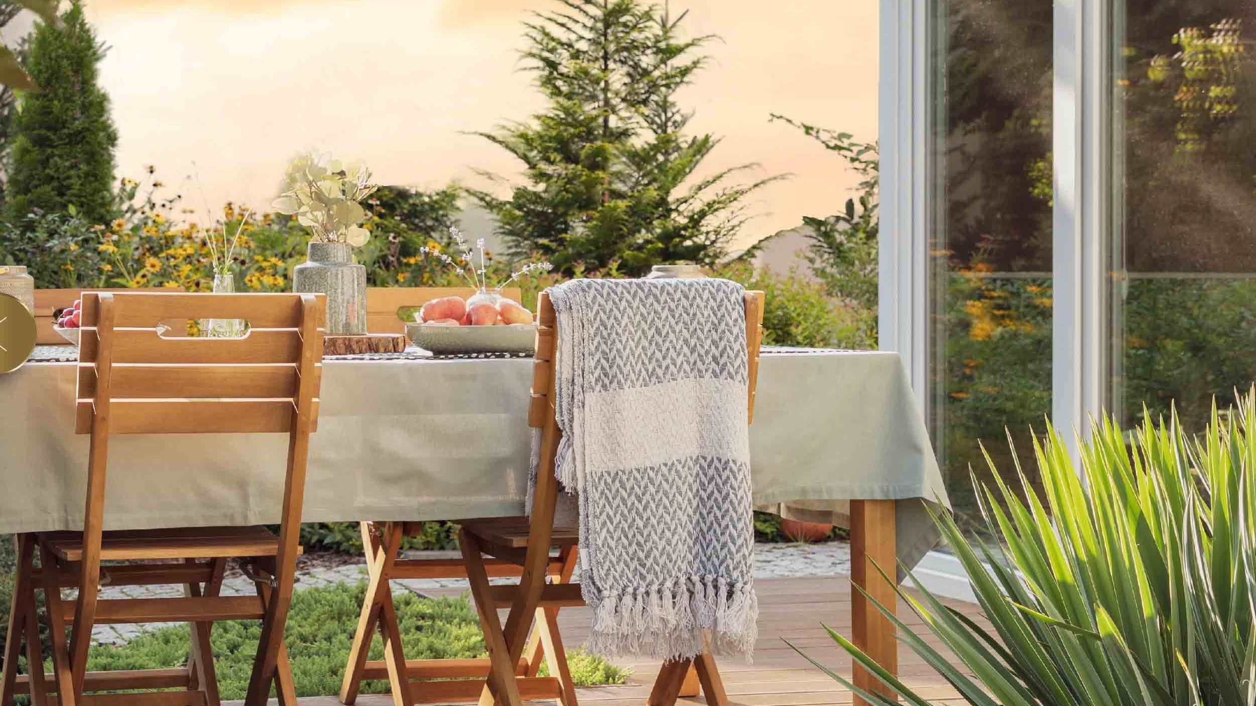 Căn hộ mẫu sân vườn 